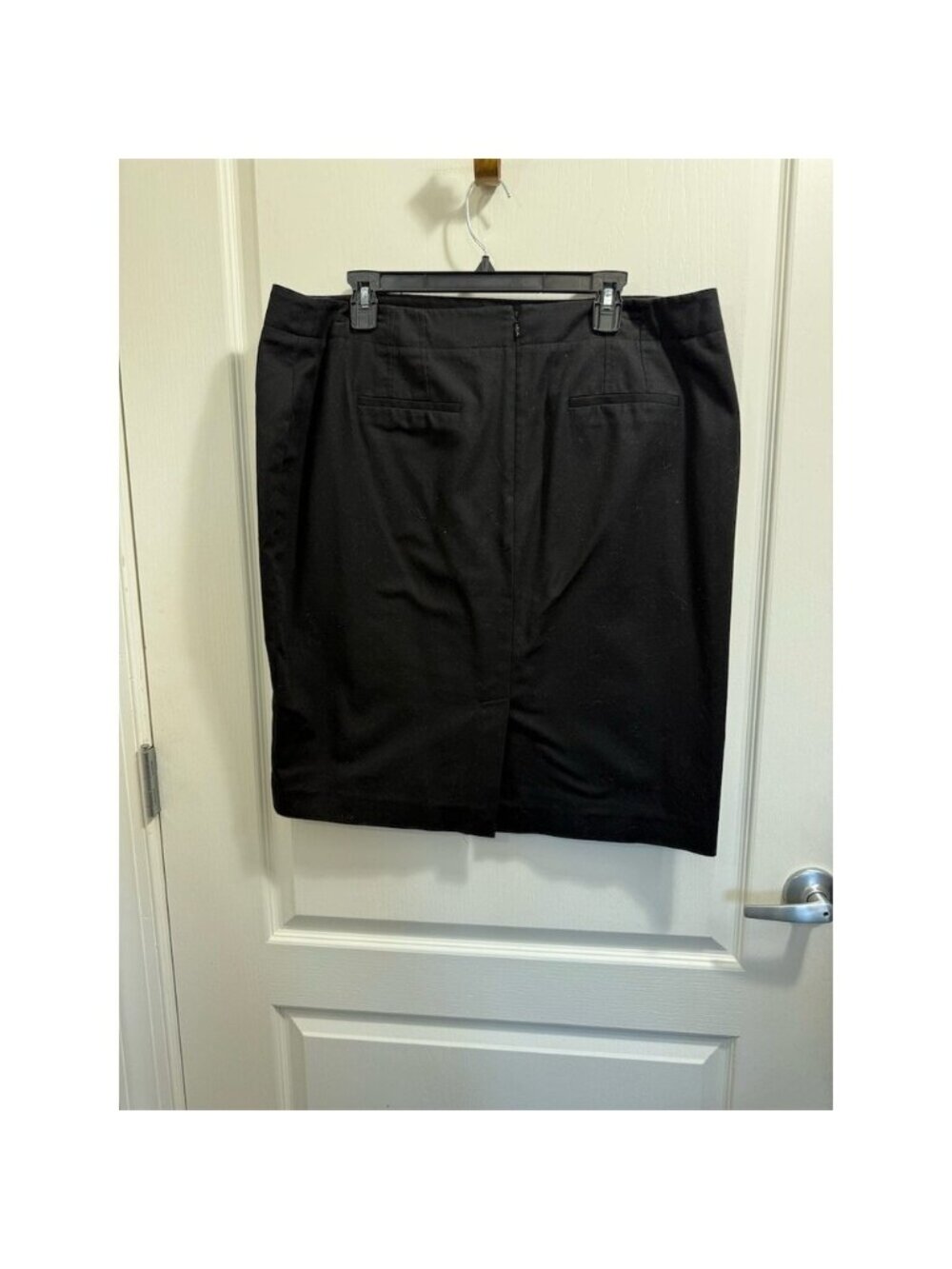 Skirt Womens 16W Black Solid Pencil Straight Knee Length Back Zip - Picture 2 of 2